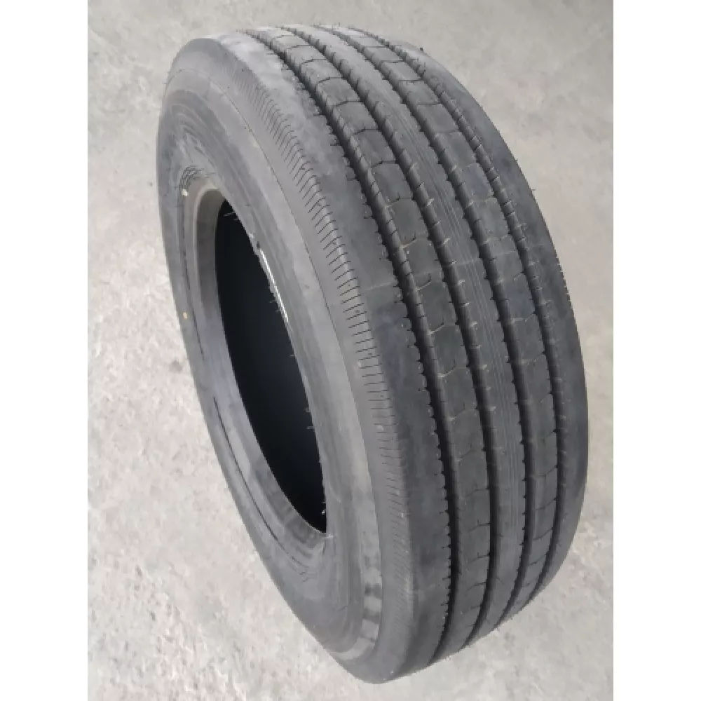 Грузовая шина 245/70 R19,5 Long March LM-216 16PR в Покачи